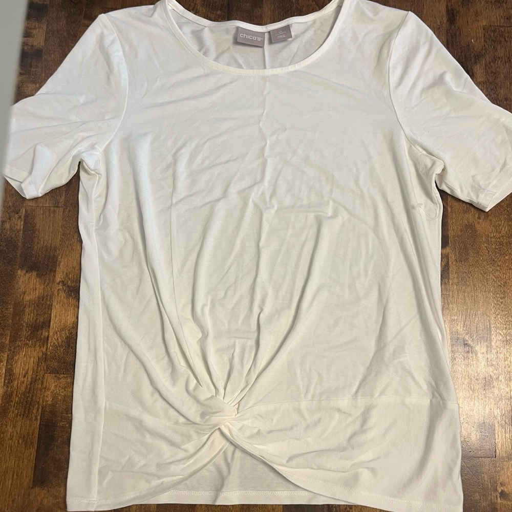 Chico NWOT Twist Knot Front Short Sleeve top size 0